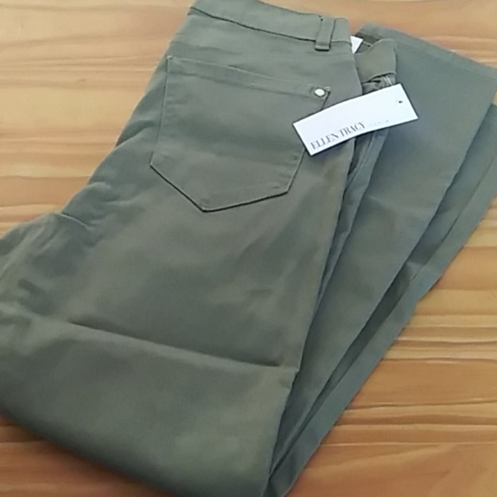 Ellen Tracey denim capri pants